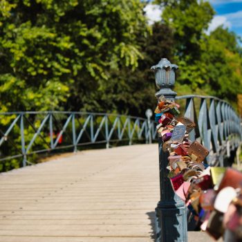 Brücke im Schlosspark